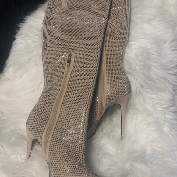 Light gold beige rhinestone boots - Picture 2 of 3